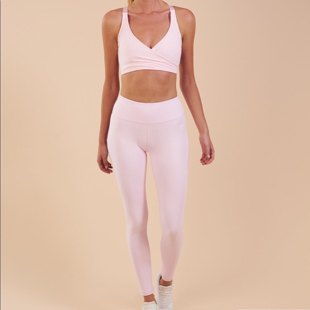 Gymshark dreamy leggings in chalk pink